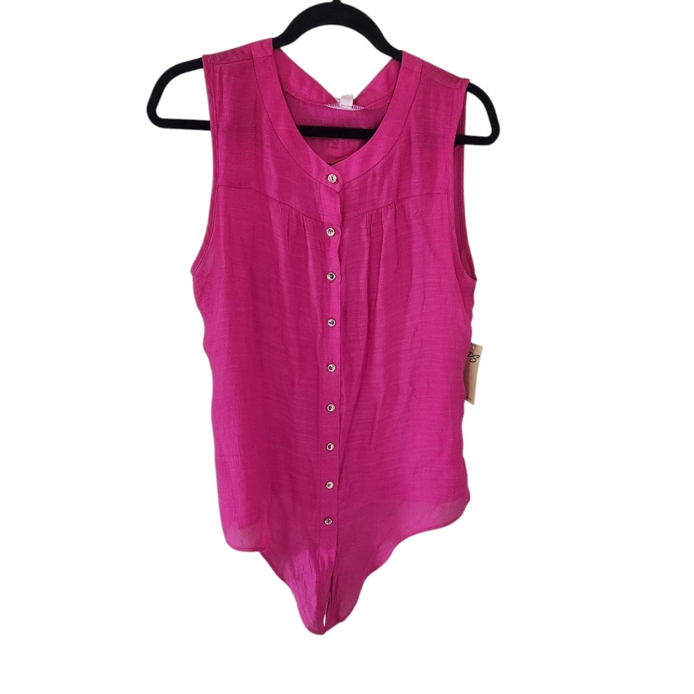 Per Seption Concept Pink Sleeveless with Gold Button-Down Top.